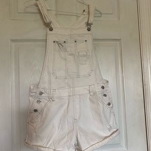 White union bay overall shorts